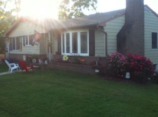 4 Le Grand Ct, Halethorpe, MD 21227