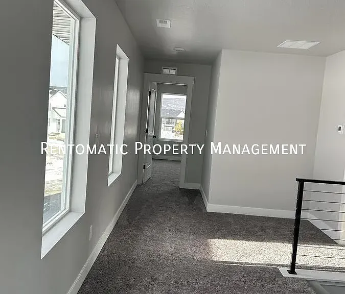6935 Woods Rose Dr — Photo 11