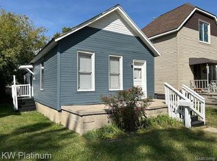 1205 Howard St, Port Huron, MI
