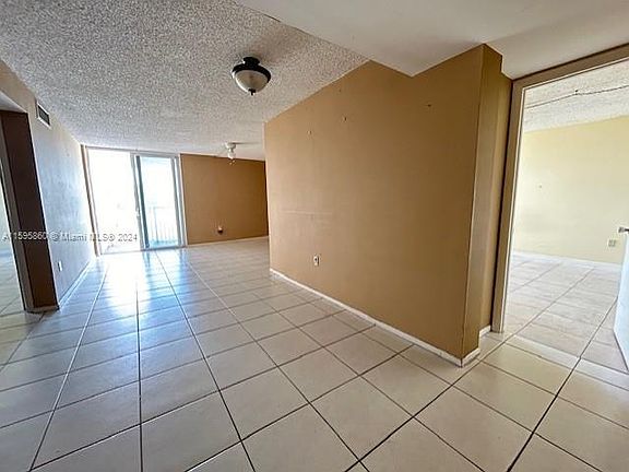 3rd image of 10700 SW 108th Ave APT C216