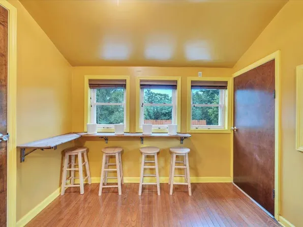 4917 Autumn Ln NW, Roanoke, VA 24017