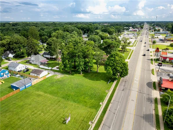 128 S Gilbert St, Danville, IL 61832