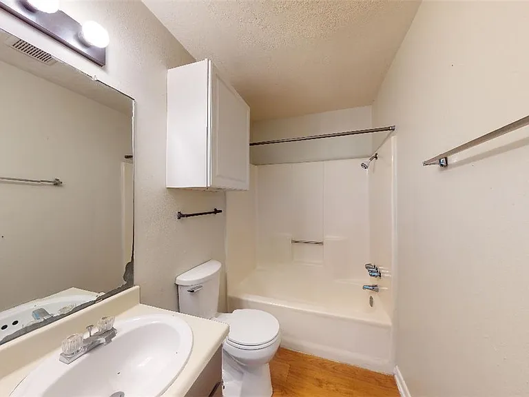 725 Peppertree Dr #29 — Photo 10