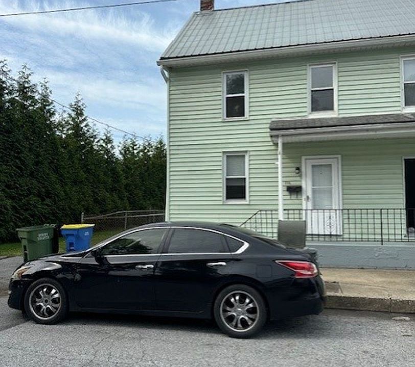 1st image of 116 & 118 Market St #116
