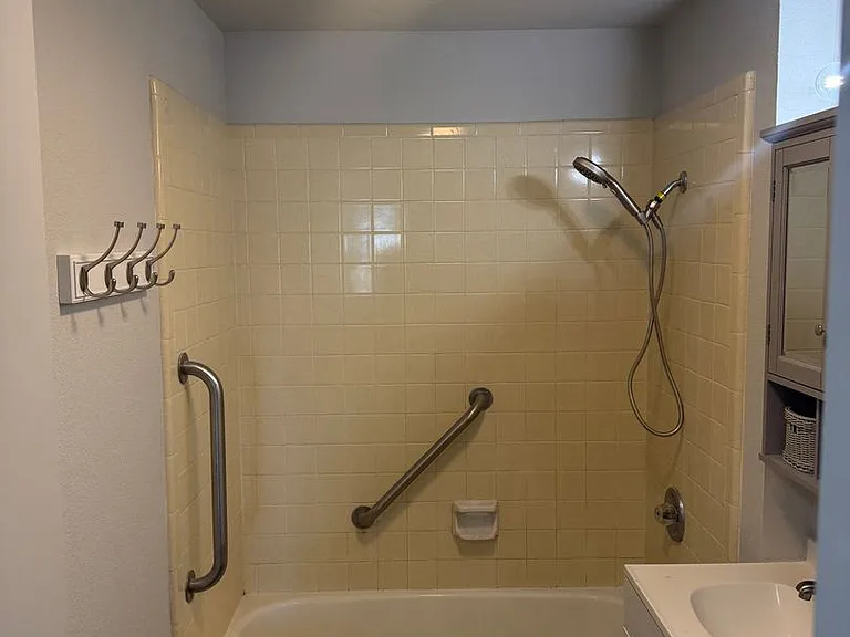 247 Lorraine Ave — Photo 29