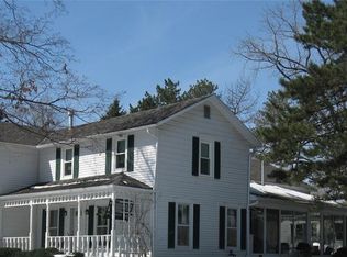 1206 E Gore Rd, Erie, PA 16504