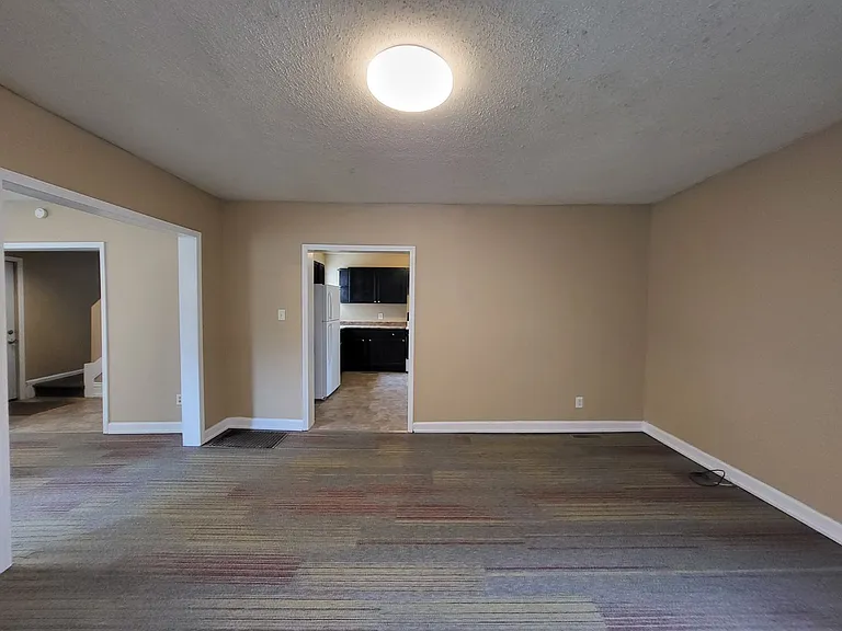 1267 Stewart St — Photo 5