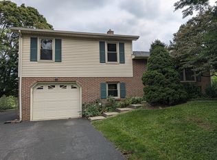 335 Cornertown Rd, Chambersburg, PA 17201