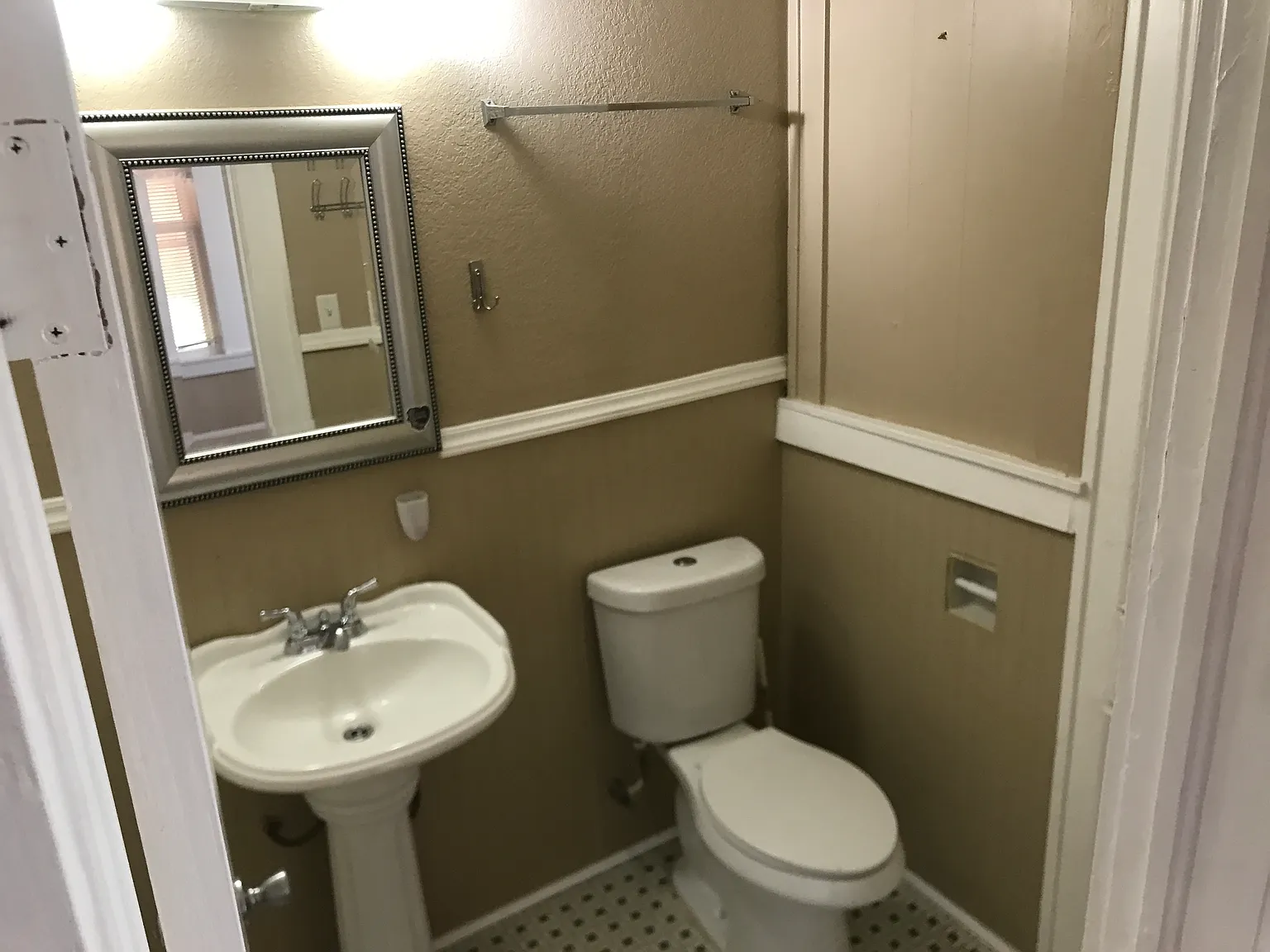 1 bed, 1000 sqft, $995 — Photo 4