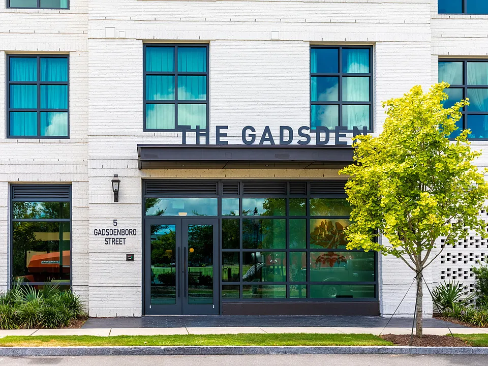 5 Gadsdenboro St #509