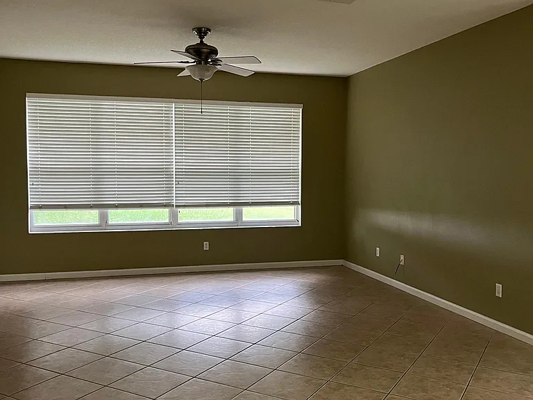 1761 Setting Sun Loop — Photo 11