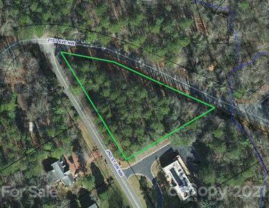 2086 2nd Street Dr NW, Hickory, NC, 28601