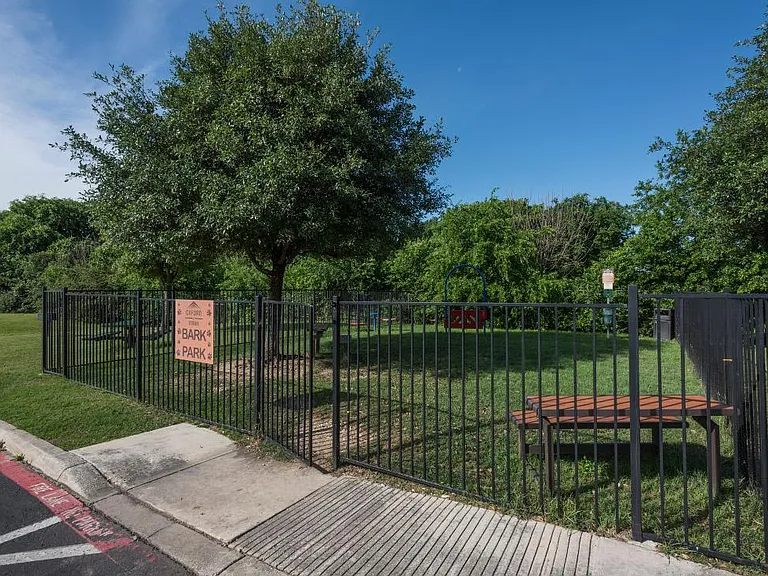 Oxford at Tech Ridge — Photo 15