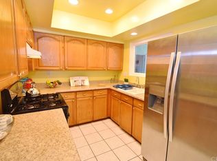 930 Jadestone Ln, Corona, CA 92882