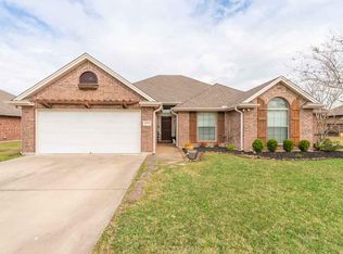 6310 Marble Falls Dr, Lumberton, TX 77657
