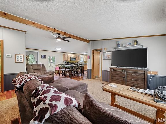 5th image of 27 Whippoorwill Ln