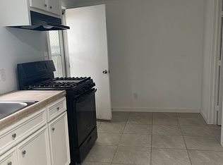 7239 Eden St, Houston, TX 77012