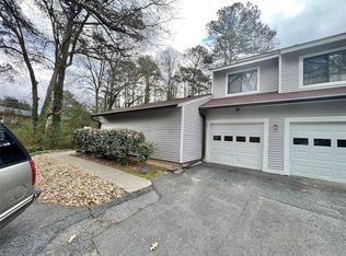 251 Twiggs Cor, Peachtree City, GA 30269