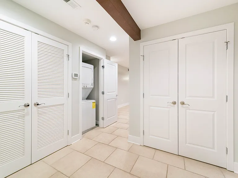 1361-1361B Perry Pl NW — Photo 13
