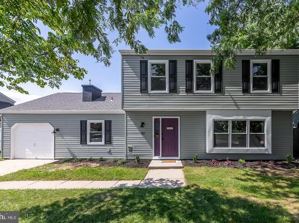 151 Applewood Dr, Logan Township, NJ 08085