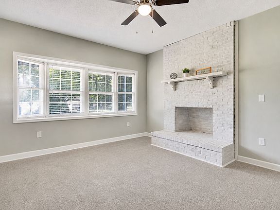3rd image of 2796 Cone Cir