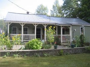 34 S Main St, Ashburnham, MA 01430