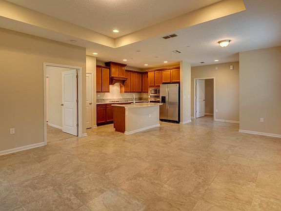 4th image of 238 Pindo Palm Dr