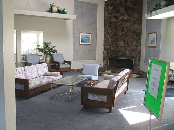3rd image of 33000 Almaden Blvd