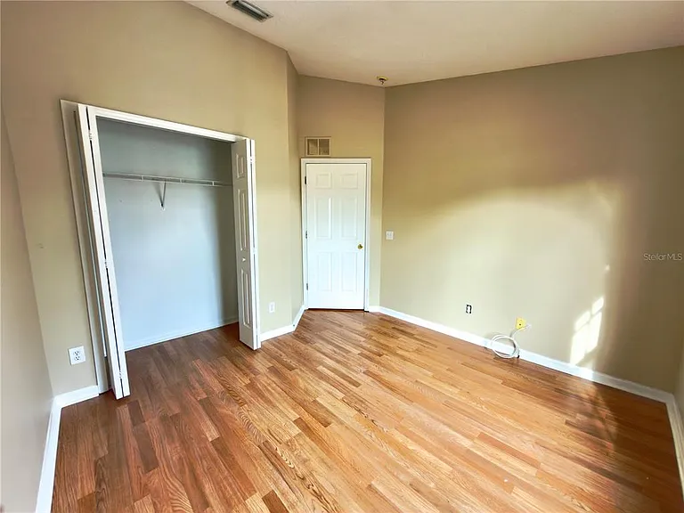 30209 Swinford Ln — Photo 15