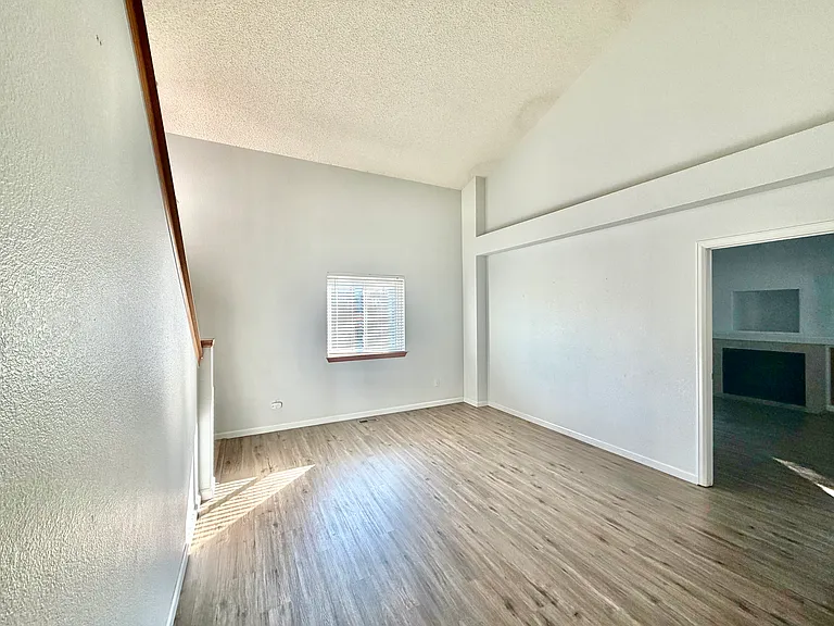 5006 Bittercreek Dr — Photo 21