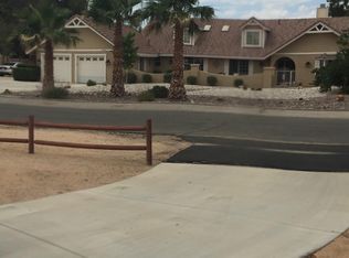 20265 Osseo Rd, Apple Valley, CA 92308