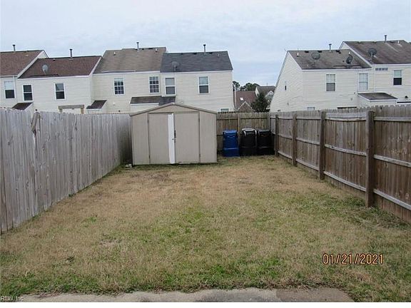 2nd image of 3211 Dunnebrook Dr