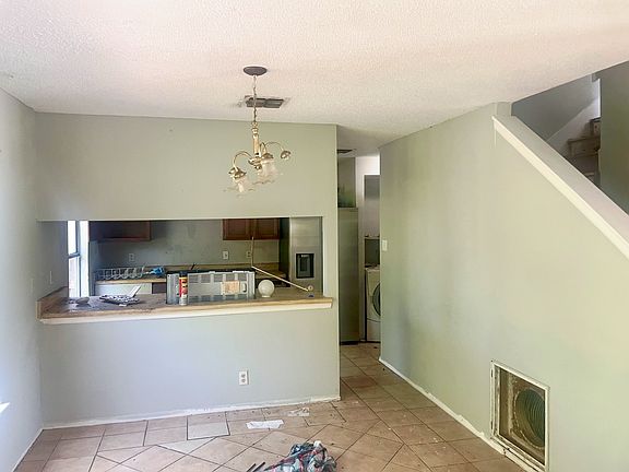 4th image of 4047 Sunrise Creek Dr
