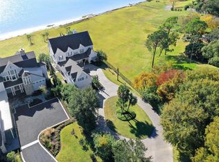 75 Bayridge Rd, La Porte, TX 77571