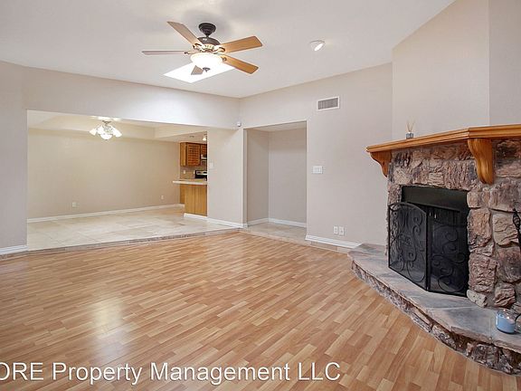 4th image of 1315 E Bender Blvd APT 14