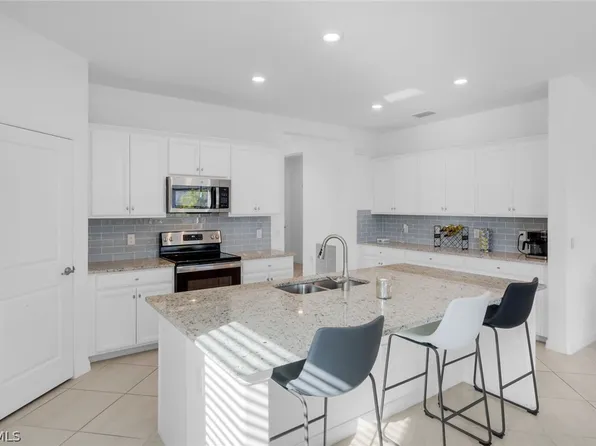 14545 Palamos Cir, Fort Myers, FL 33905