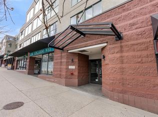 3131 Main St #111, Vancouver, BC V5T3G8