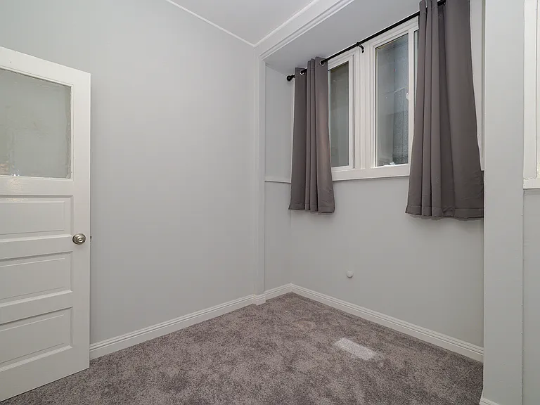 1535 Larkin St #B — Photo 11