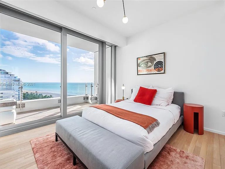 2901 Collins Ave #1408 — Photo 11