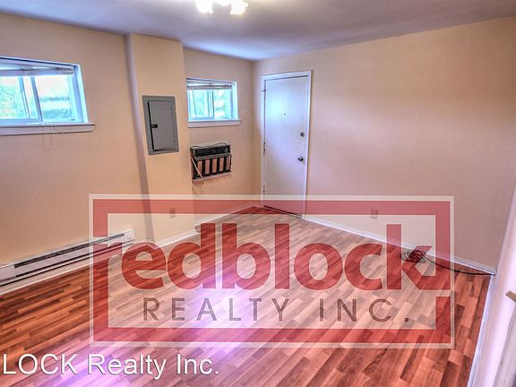 4th image of 4917 Wissahickon Ave