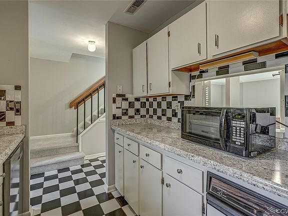5th image of 11805 S Briar Patch Dr