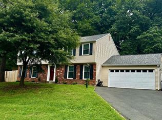 2281 Dosinia Ct, Reston, VA 20191