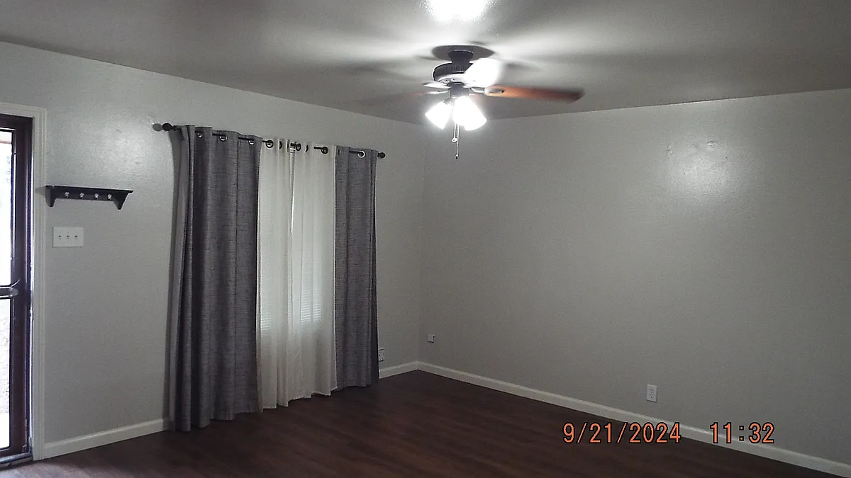 Building Photo - 8003 Riata Ave