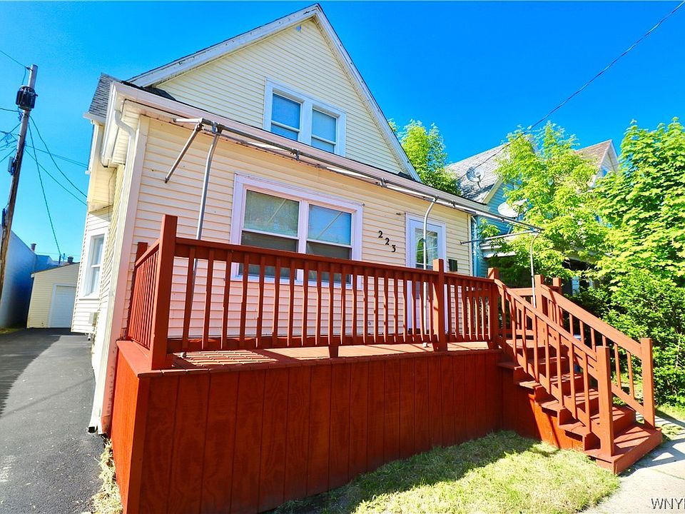 1st image of 223 Chadduck Ave