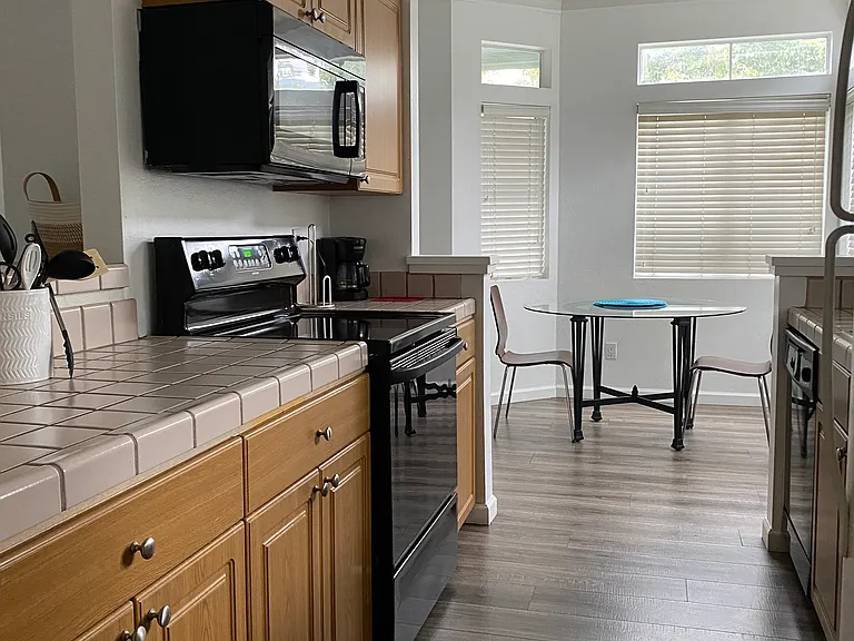 7560 Canyon Meadows Cir #A — Photo 6