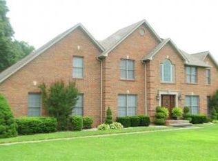 1107 Crooked Creek Dr, London, KY 40744