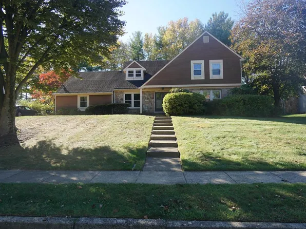 1253 Lexington Dr, Yardley, PA 19067