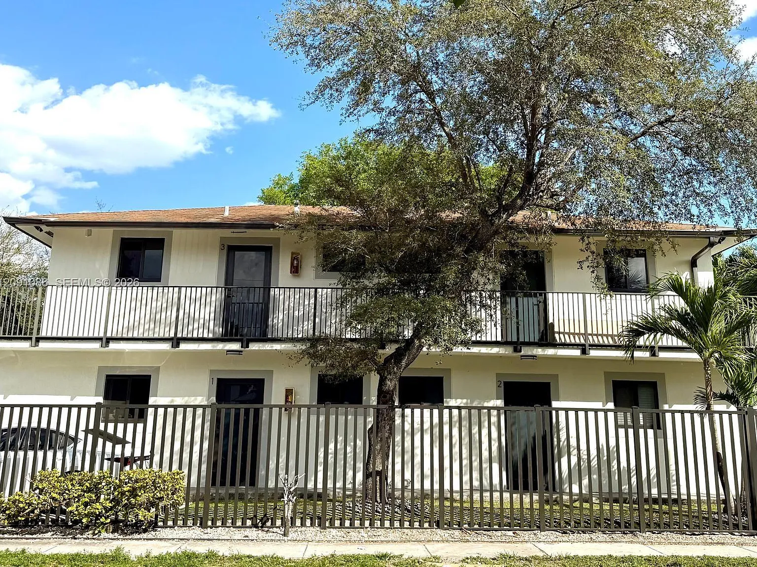 Lawrence Estates Land Cos — Photo 1