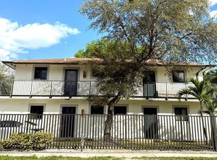 1278 SW 2nd St #4, Miami, FL 33135