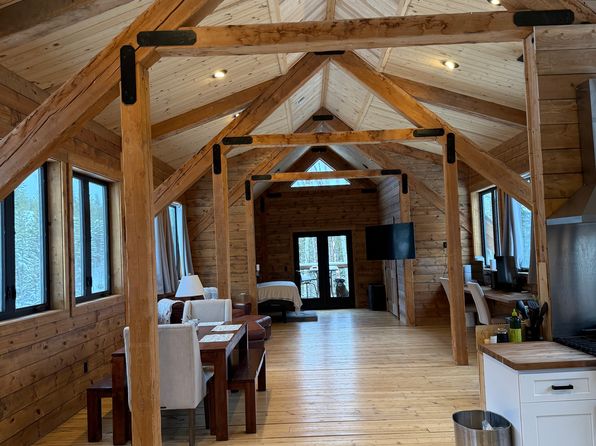 28596 Spring Creek Dr